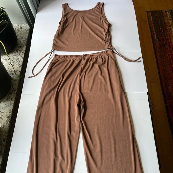 Women's Brown Sleepwear Set - Picture 4 of 8